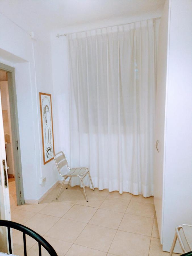 Appartamento Cinque Terre Station House La Spezia Esterno foto